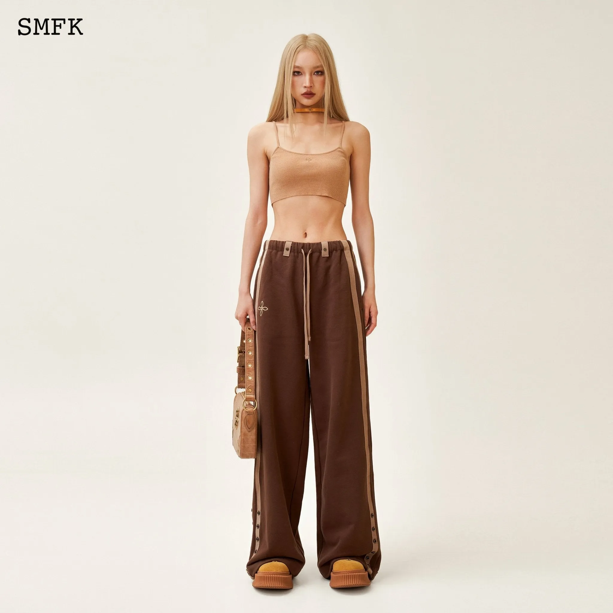 Compass Adventure Wide-Leg Sweatpants Brown