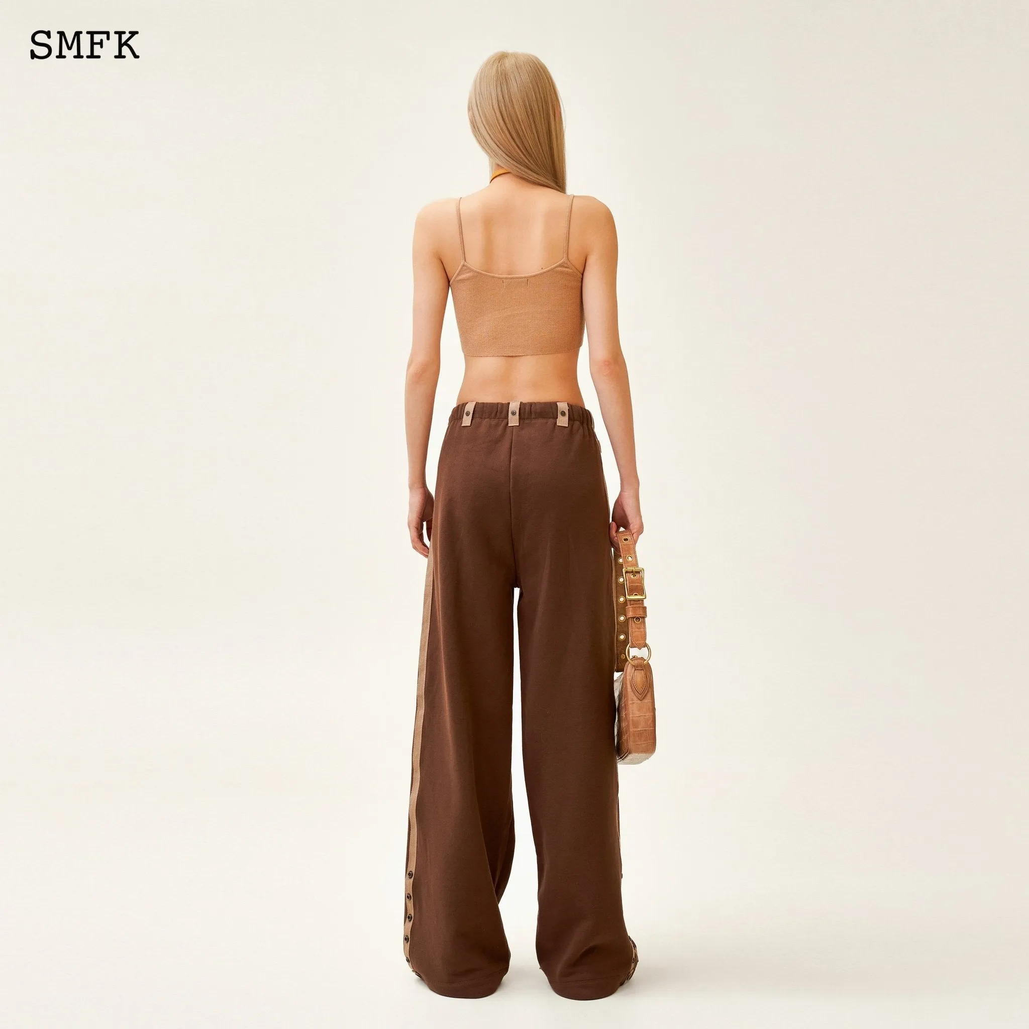 Compass Adventure Wide-Leg Sweatpants Brown