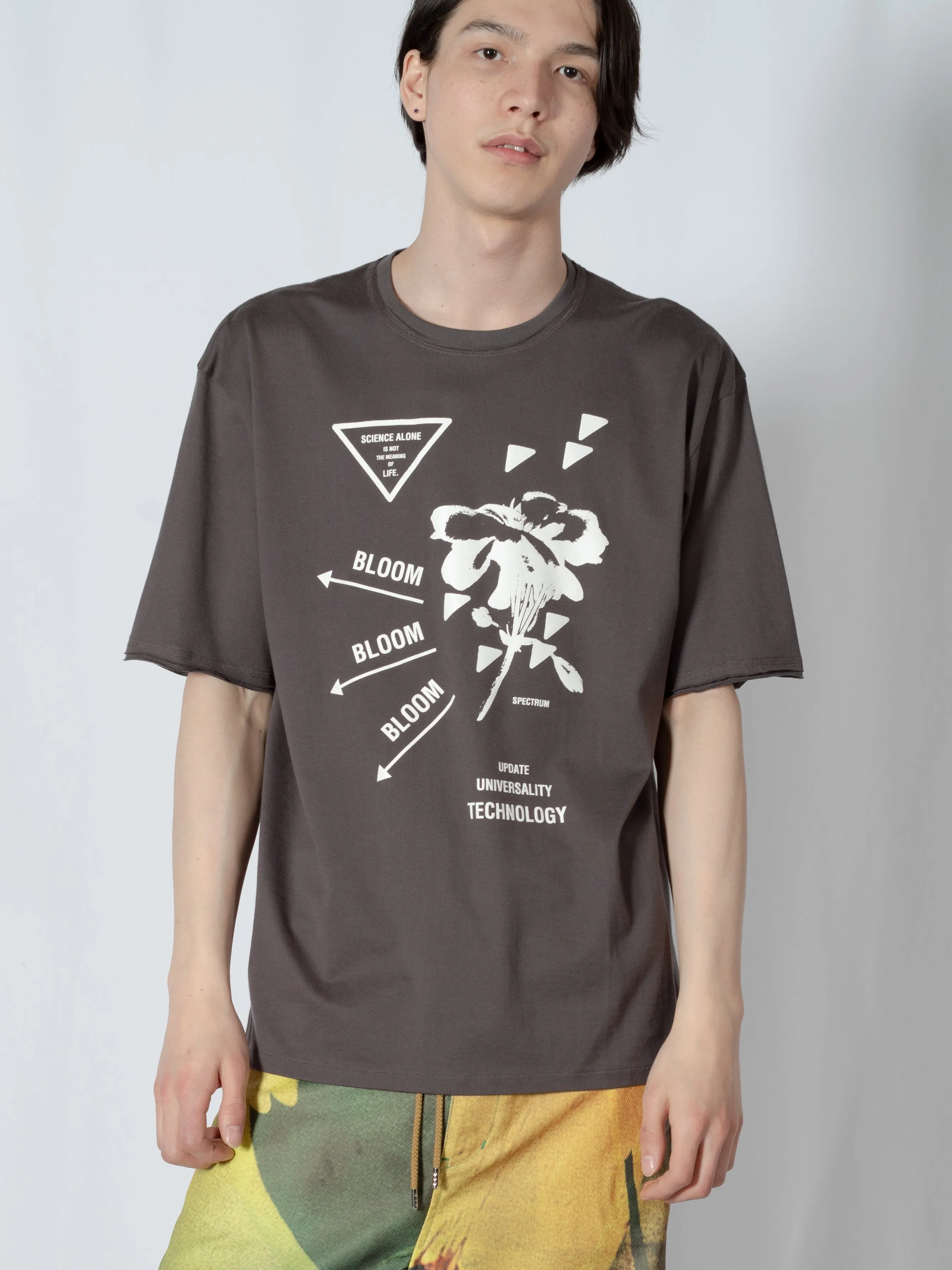 GRAPHIC T-SHIRT "BLOOM"