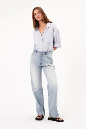 Rolla’s 90’s Relaxed Faded Blue Jean Light Vintage Blue